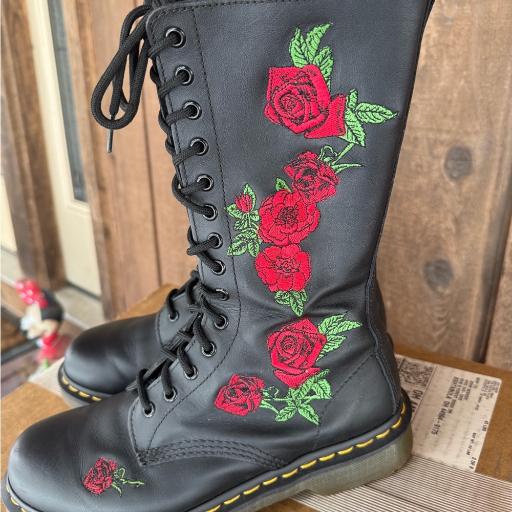 Dr. Martens vonda boots tall - Picture 7 of 7